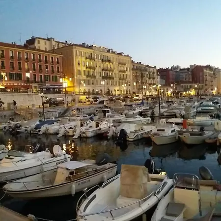 Lympia - & Ferry By Foot Balcony - By Tgb Appartement
